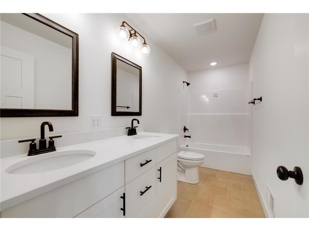 470 Sea Wing Boulevard Prescott WI 54021 7067916 image43
