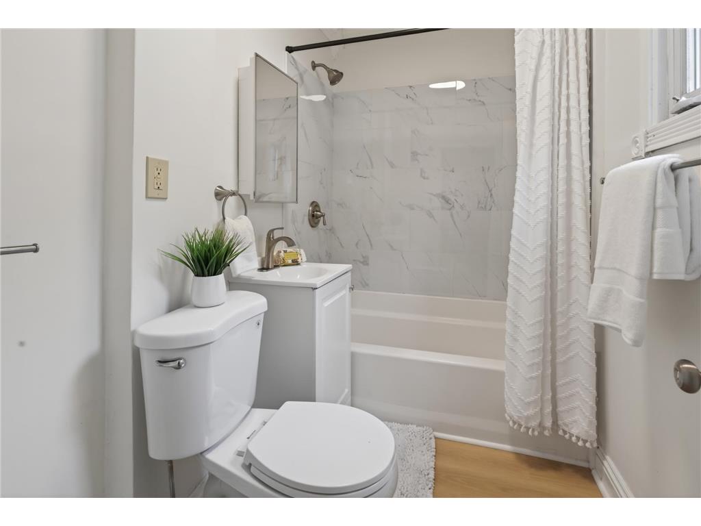 4700 Aldrich Avenue N Minneapolis MN 55430 7085105 image7