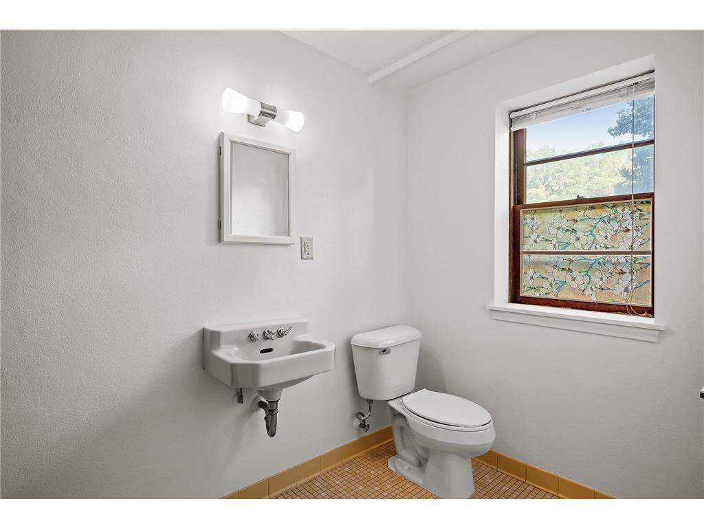 4700 Glenwood Avenue Golden Valley MN 55422 6814303 image29