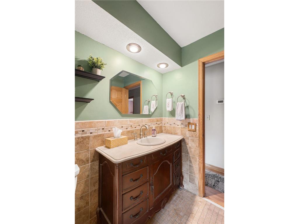 4700 W 84th Street Bloomington MN 55437 7081531 image26