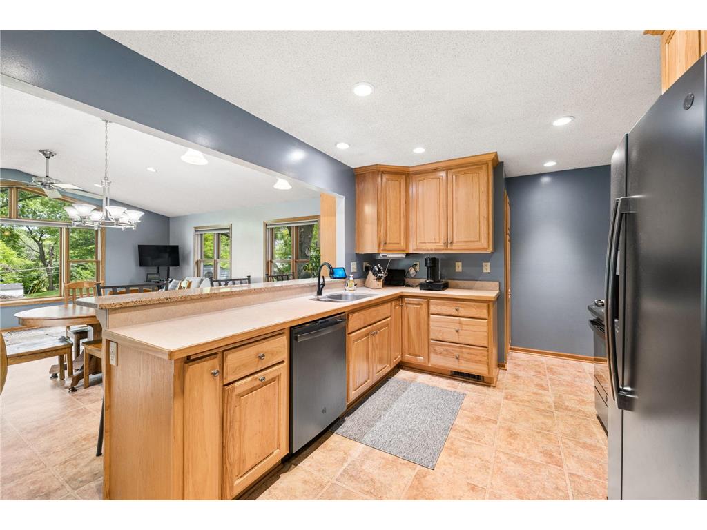 4700 W 84th Street Bloomington MN 55437 7081531 image8