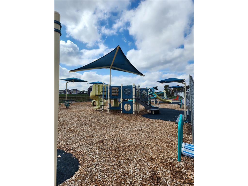 4701 132nd Court NE Blaine MN 55449 7056936 image21