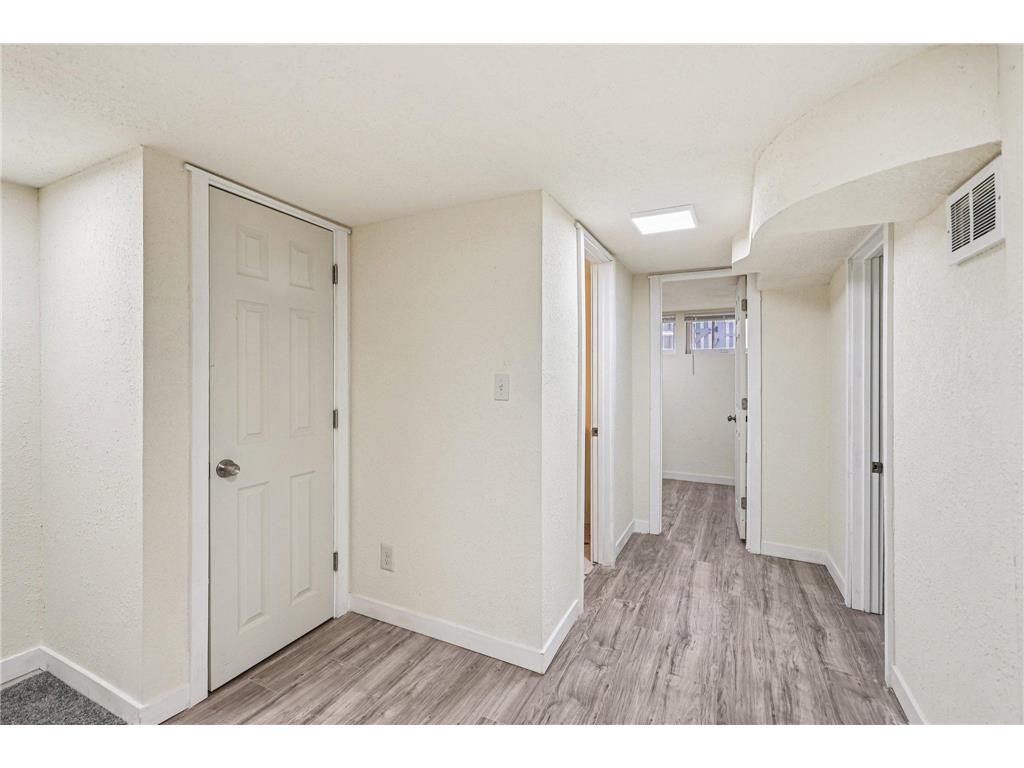 4701 Bryant Avenue N Minneapolis MN 55430 7018553 image25