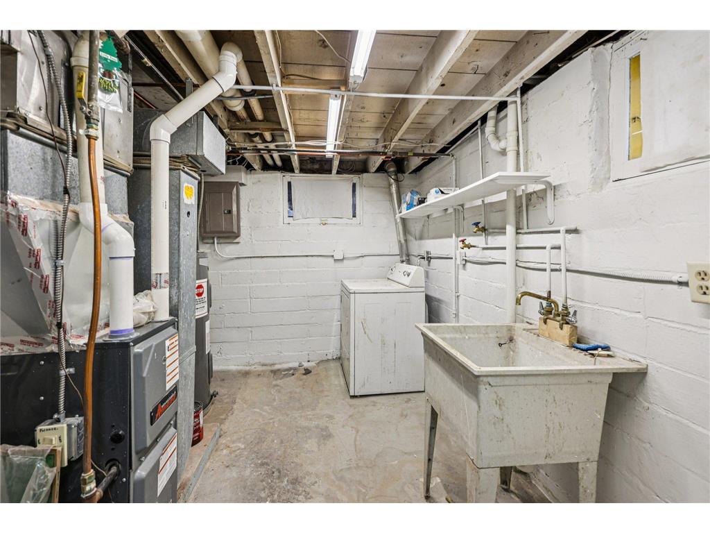 4701 Bryant Avenue N Minneapolis MN 55430 7018553 image33