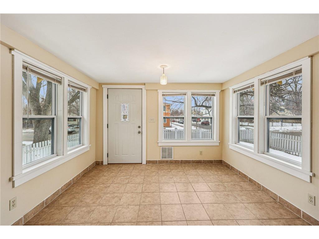 4701 Bryant Avenue N Minneapolis MN 55430 7018553 image6