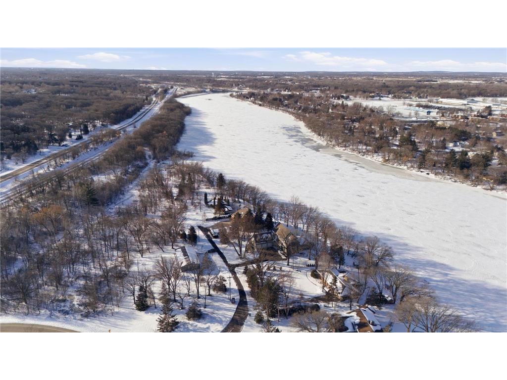 4701 NE River Road Sartell MN 56379 - Mississippi 7051949 image27