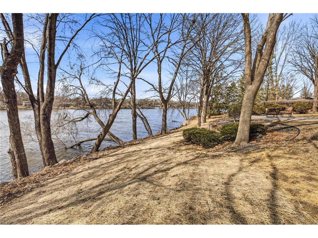 4701 NE River Road Sartell MN 56379 - Mississippi 7051949 image37