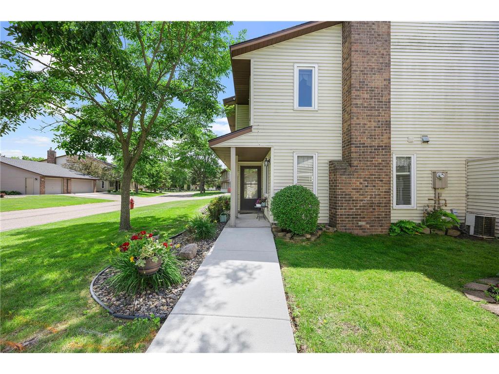 4701 Osage Point Eagan MN 55122 7089777 image2