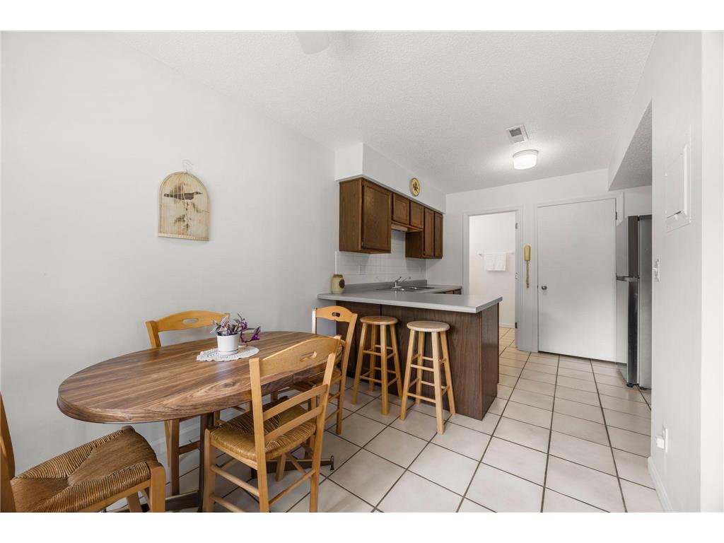 4701 Osage Point Eagan MN 55122 7089777 image6