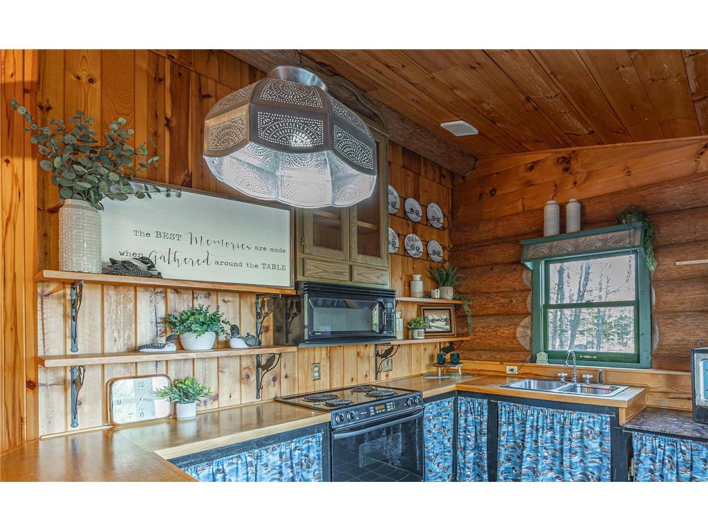 4701 Shangri La Drive NE Longville MN 56655 - Woman 6821488 image26