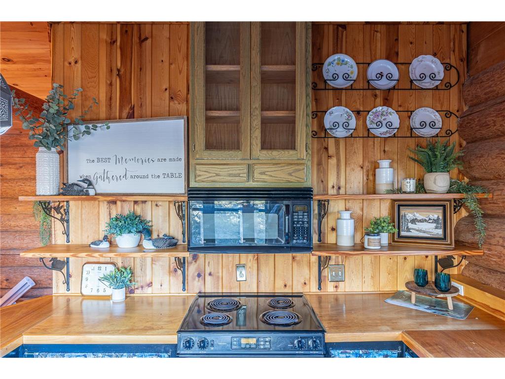 4701 Shangri La Drive NE Longville MN 56655 - Woman 6821488 image30