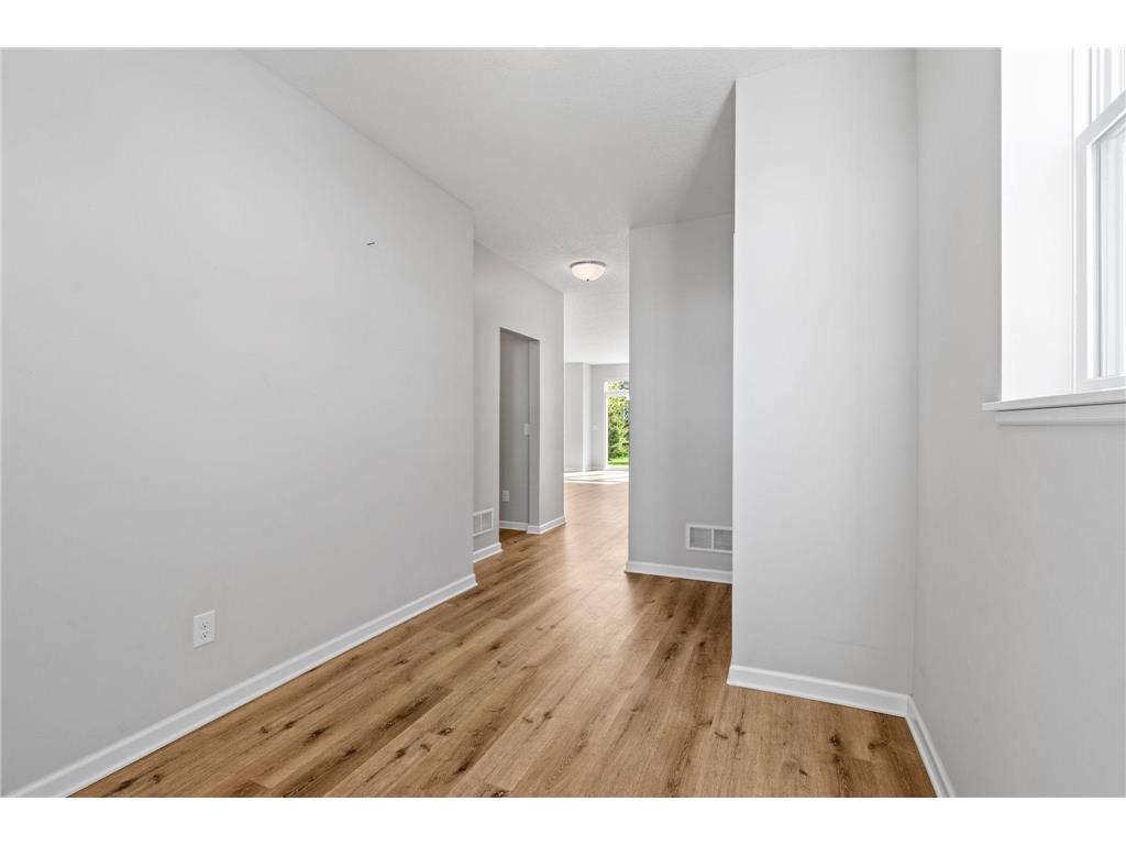 4702 Cranesbill Road Minnetrista MN 55331 7066397 image6