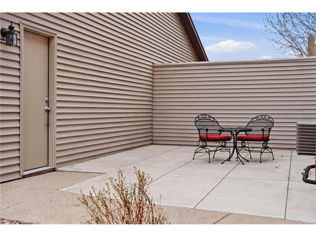 4702 Grenada Point Eagan MN 55122 7048133 image29