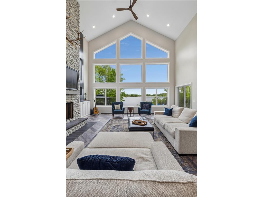 4704 S Lake Sarah Drive Independence MN 55359 - Sarah 7077893 image16