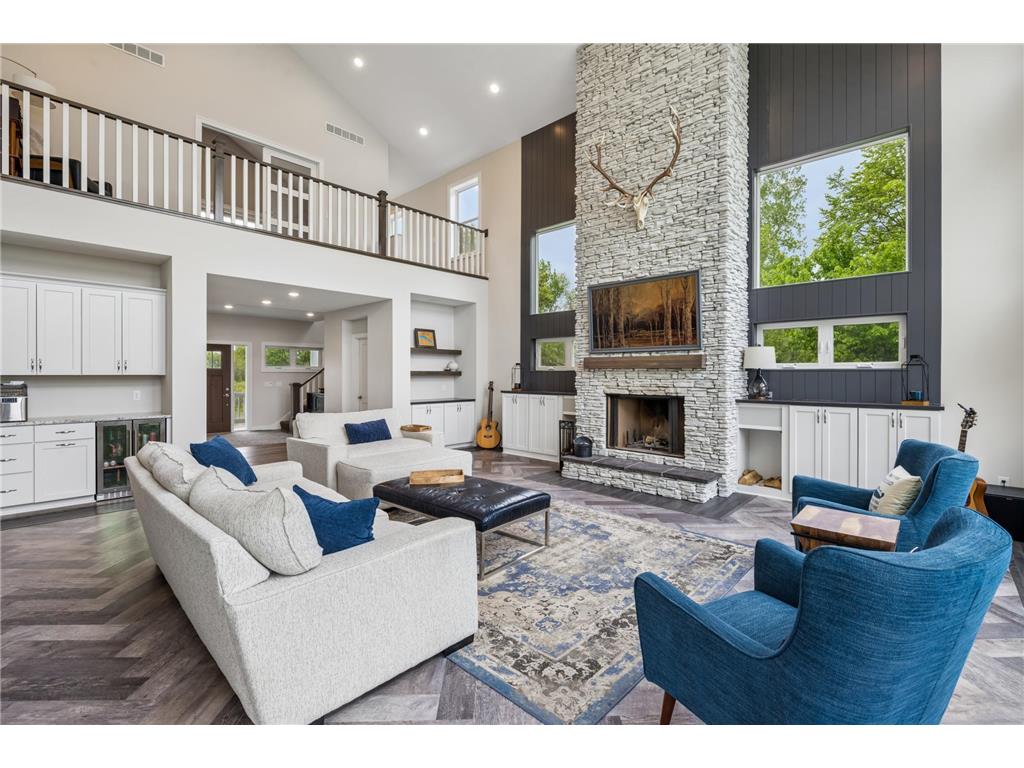 4704 S Lake Sarah Drive Independence MN 55359 - Sarah 7077893 image4