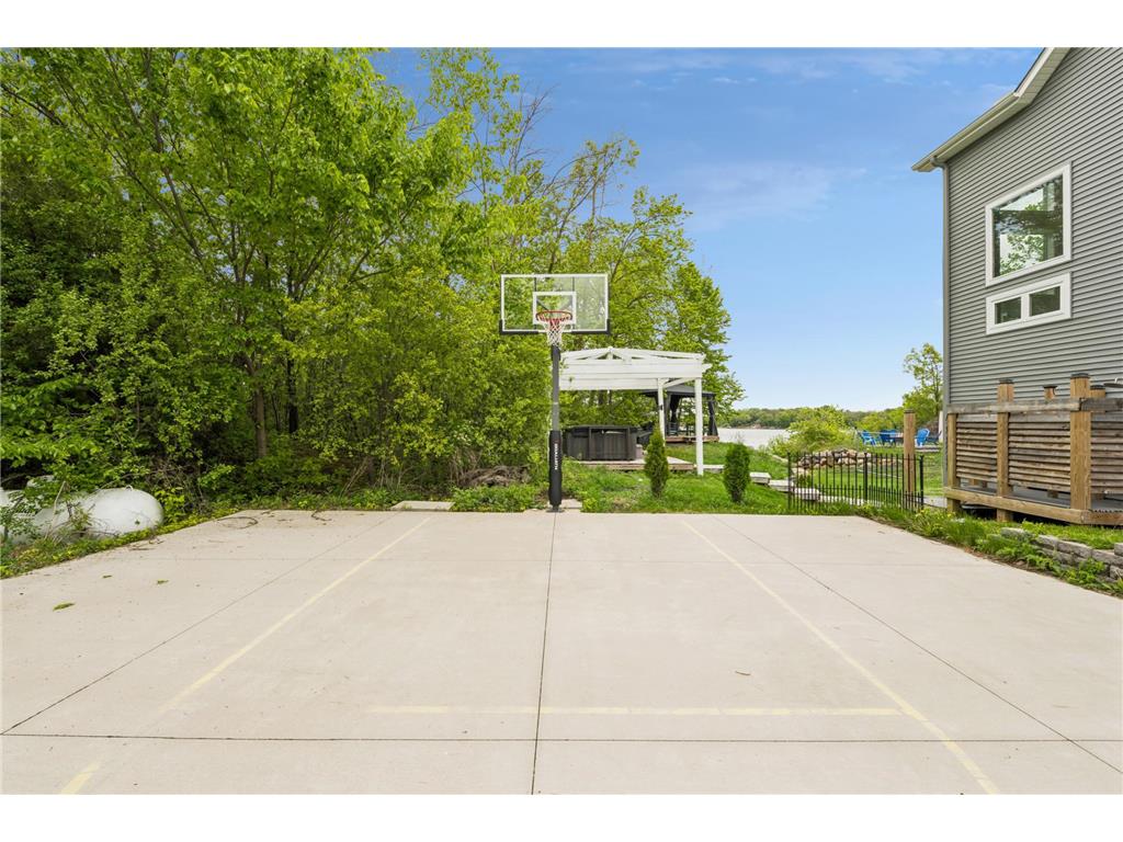 4704 S Lake Sarah Drive Independence MN 55359 - Sarah 7077893 image64
