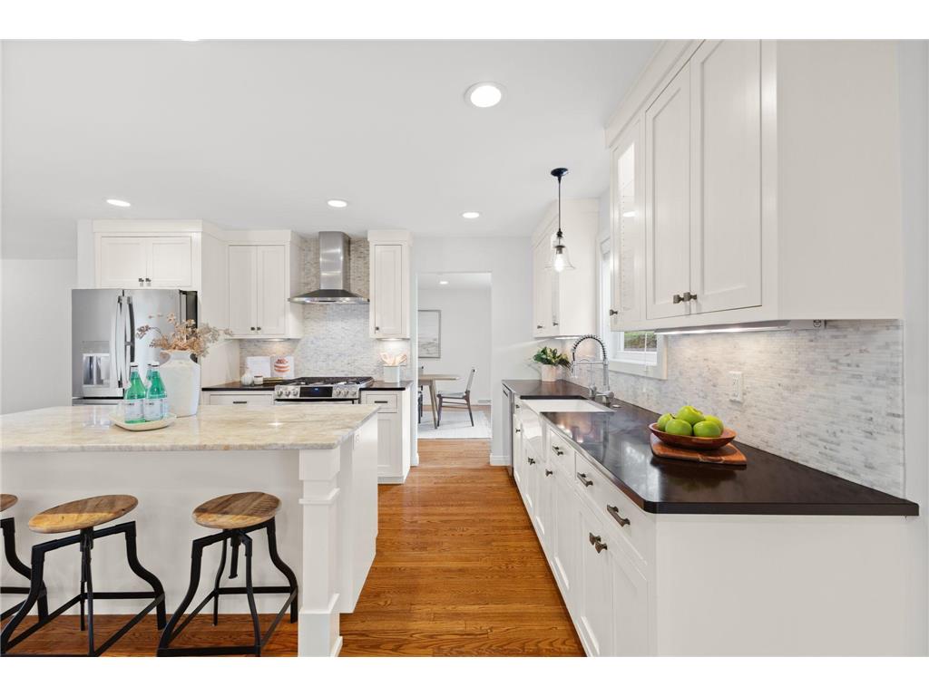 4704 W 70th Street Edina MN 55435 7061470 image15