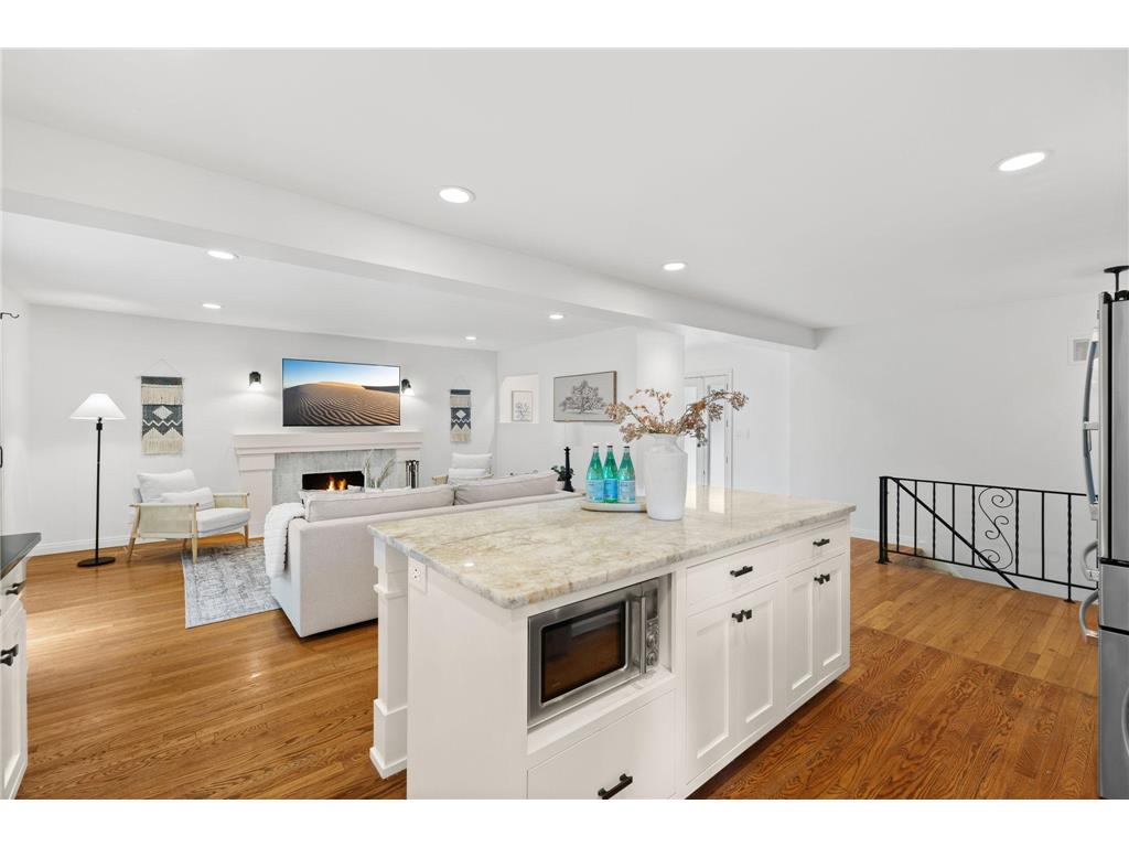 4704 W 70th Street Edina MN 55435 7061470 image19