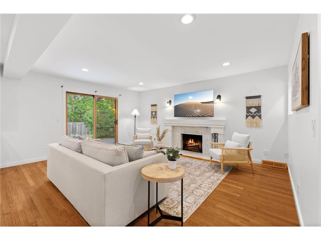 4704 W 70th Street Edina MN 55435 7061470 image2