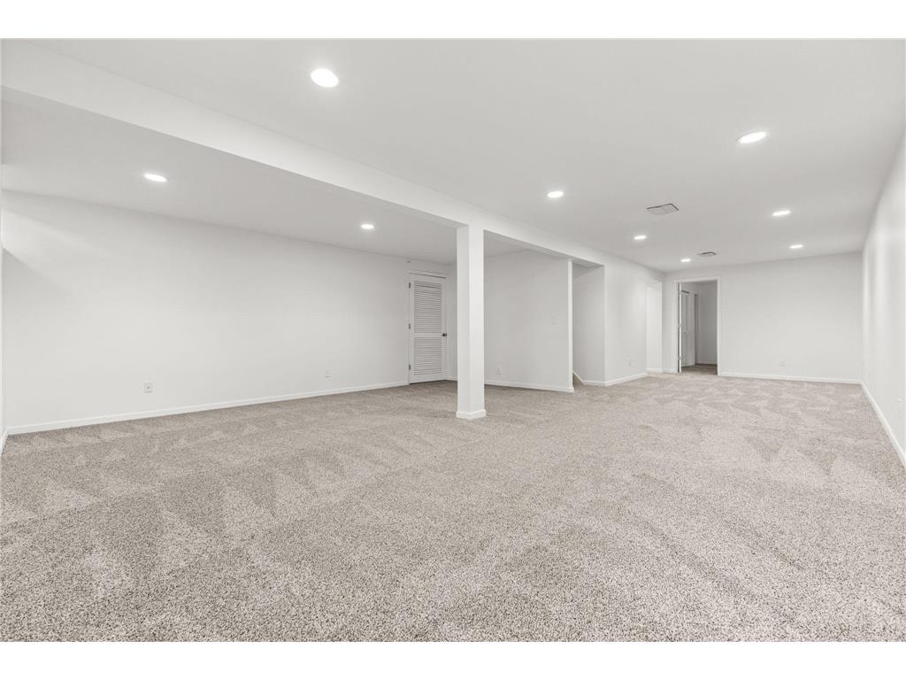 4704 W 70th Street Edina MN 55435 7061470 image34