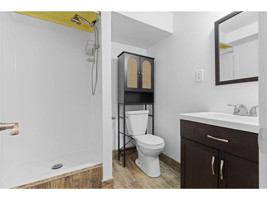 4704 W 70th Street Edina MN 55435 7061470 image38