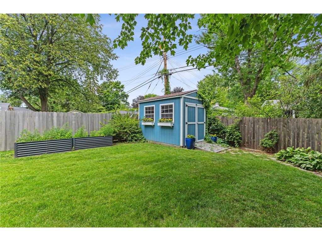4704 W 70th Street Edina MN 55435 7061470 image47