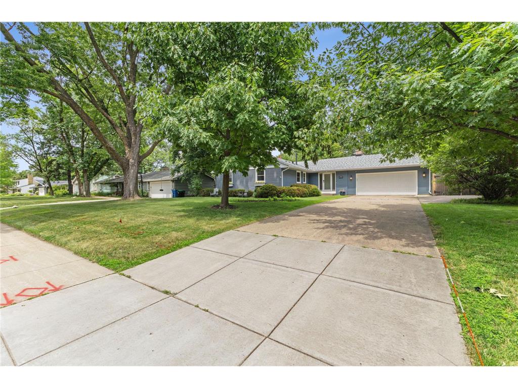 4704 W 70th Street Edina MN 55435 7061470 image59