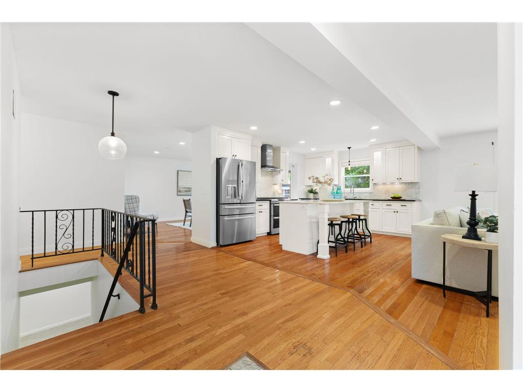 4704 W 70th Street Edina MN 55435 7061470 image9
