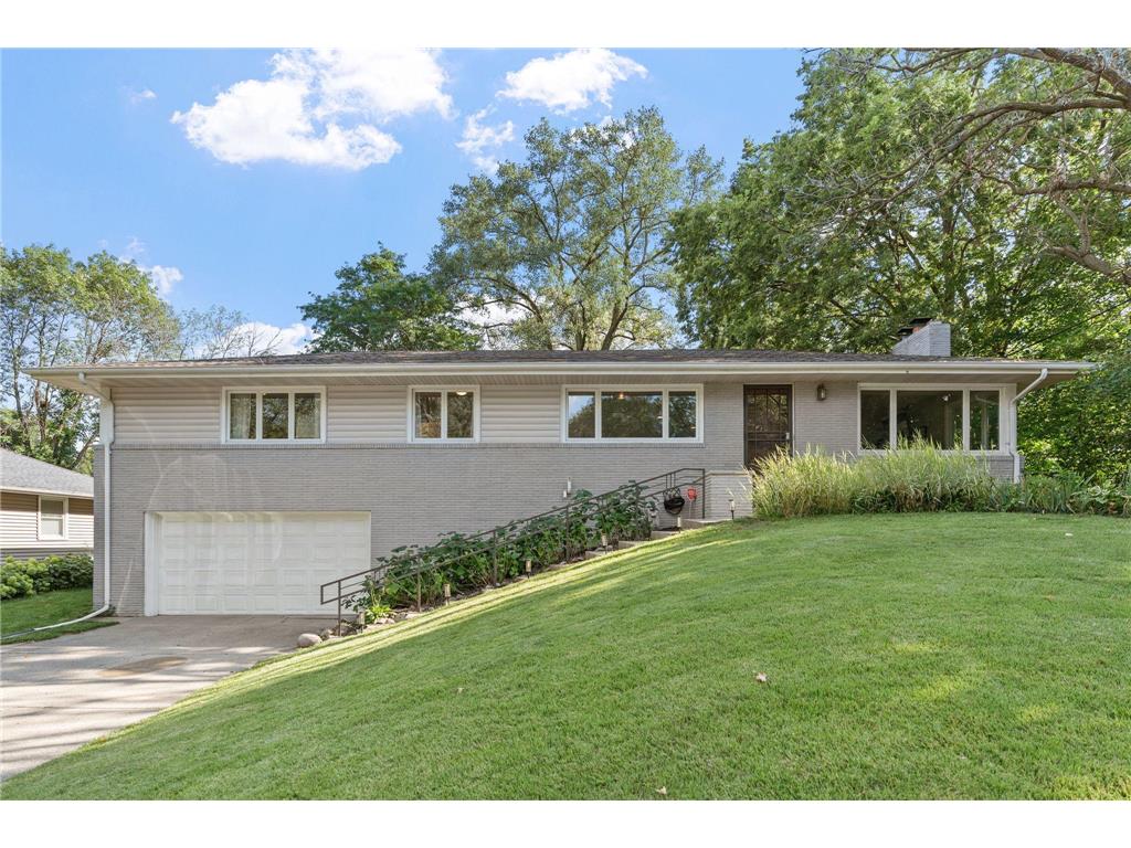 4707 W 70th Street Edina MN 55435 6770554 image1