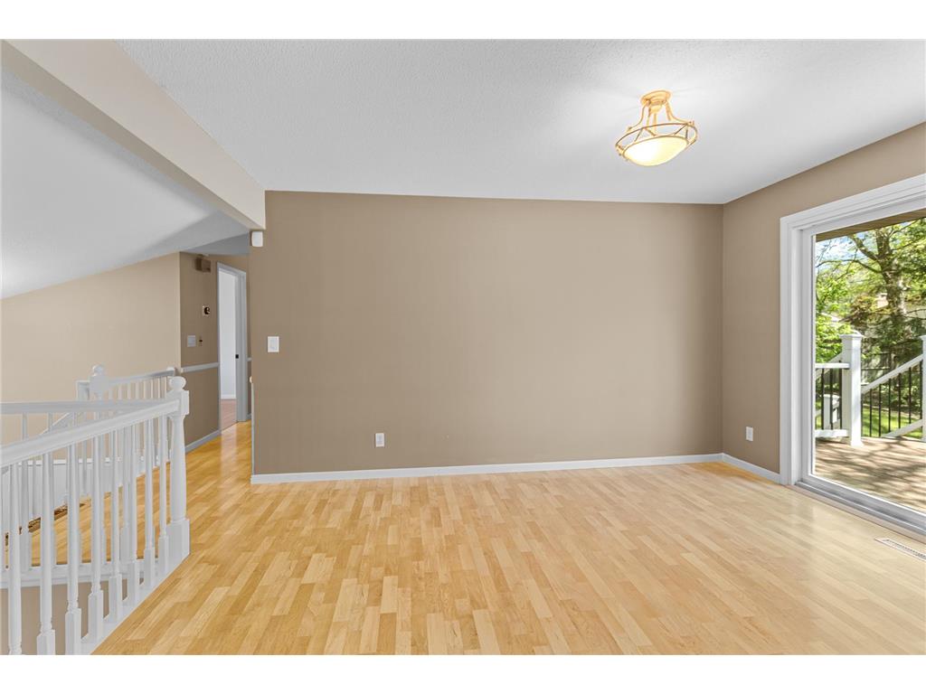 4708 Laura Lane Shoreview MN 55126 7067062 image10