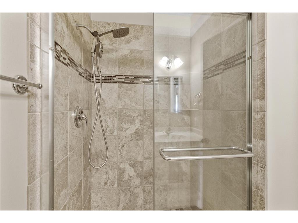 4708 Laura Lane Shoreview MN 55126 7067062 image16