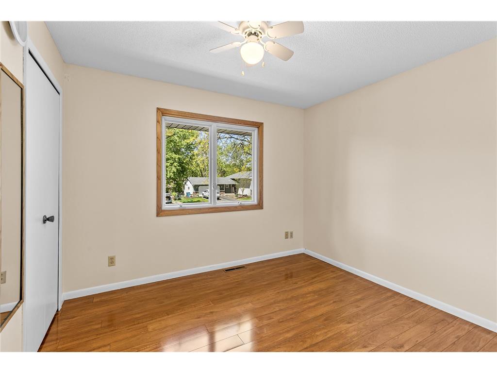4708 Laura Lane Shoreview MN 55126 7067062 image21