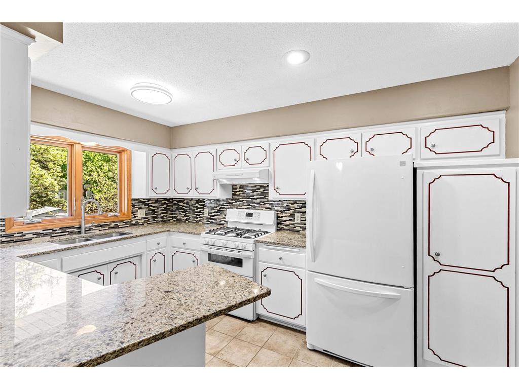 4708 Laura Lane Shoreview MN 55126 7067062 image7