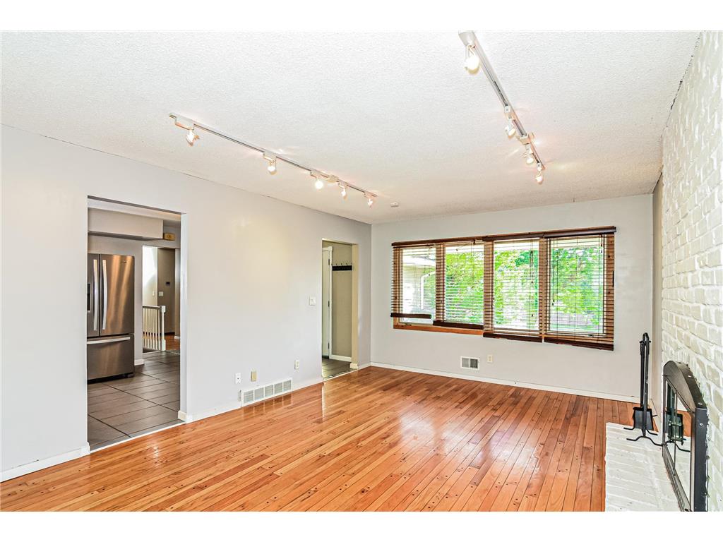 4708 W 102nd Street Bloomington MN 55437 6800325 image11