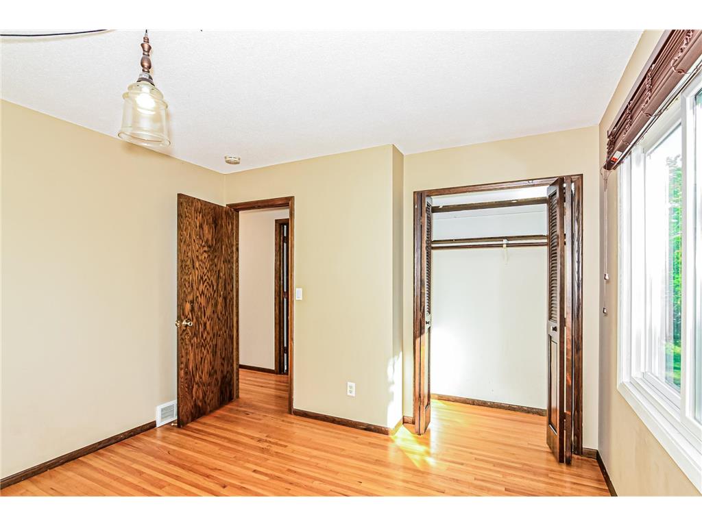 4708 W 102nd Street Bloomington MN 55437 6800325 image12
