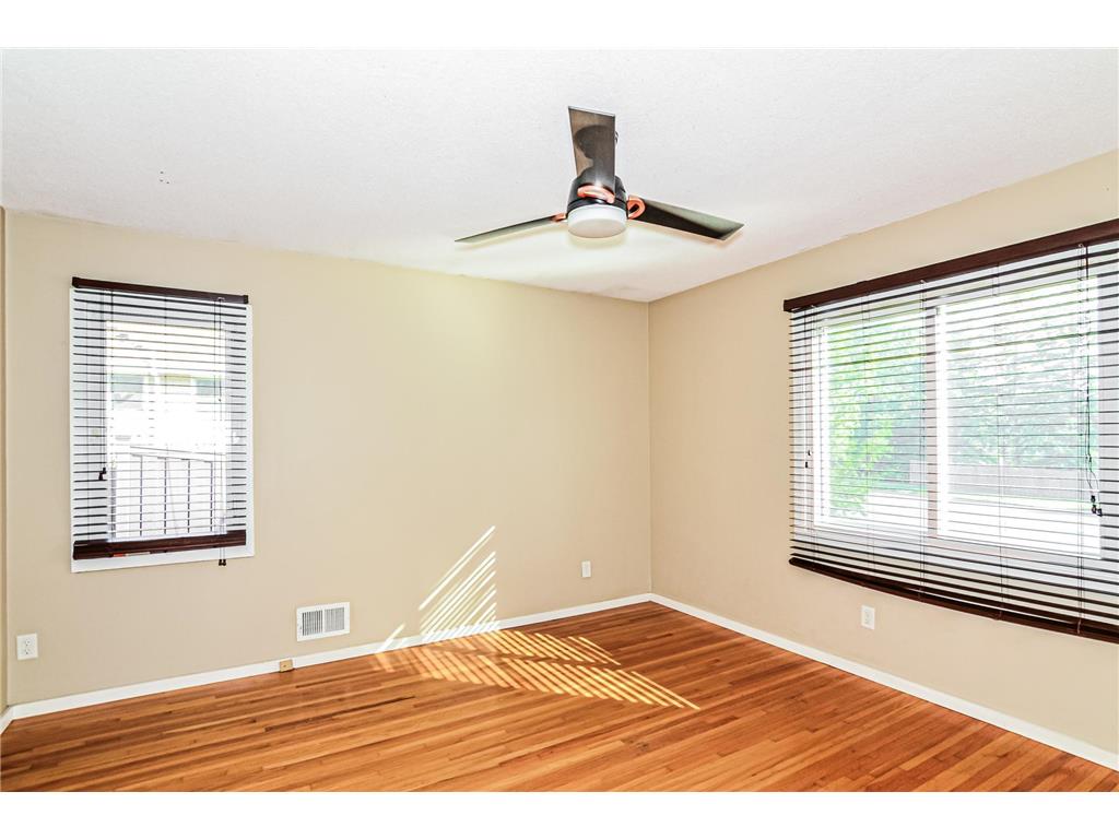 4708 W 102nd Street Bloomington MN 55437 6800325 image9