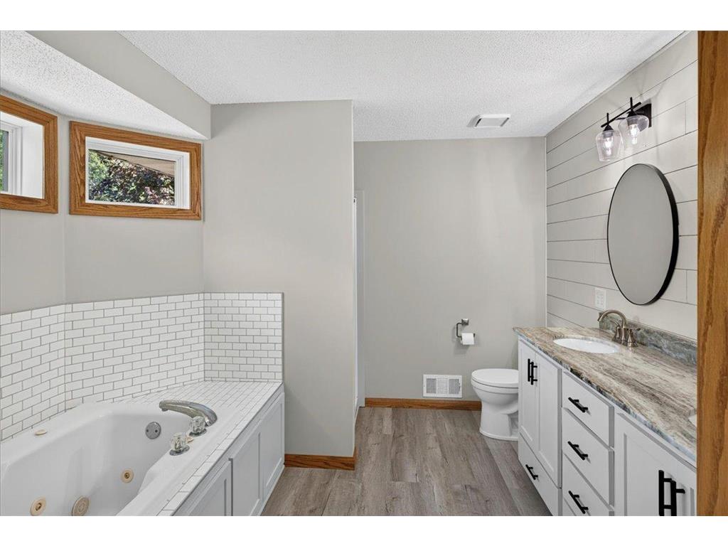 4708 Weston Hills Drive Eagan MN 55123 7094688 image29