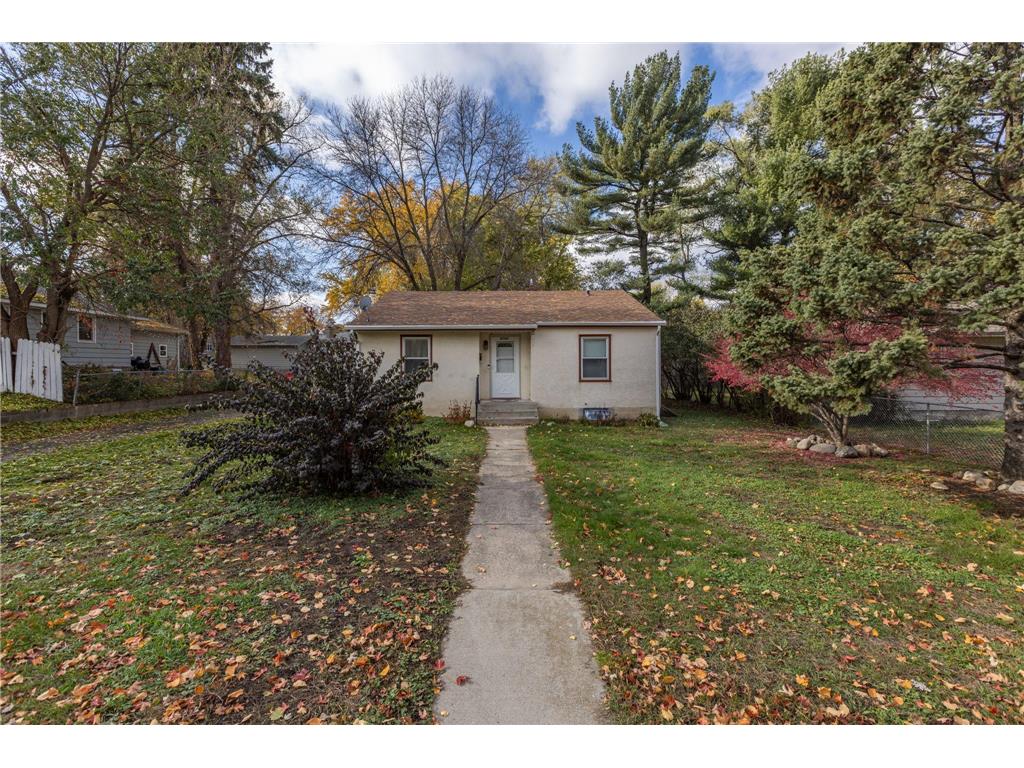 4709 Edgewood Avenue N Crystal MN 55428 6454321 image1