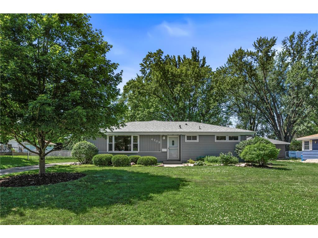 4709 W 111th Street Bloomington MN 55437 6749932 image1