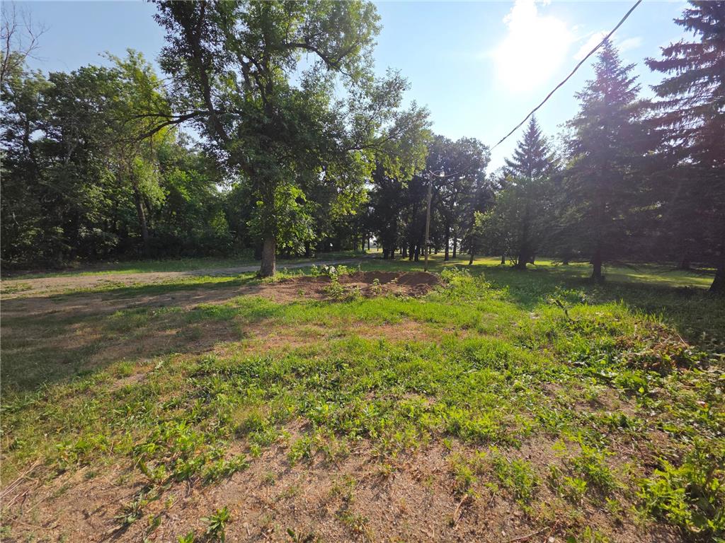 47099 Center Street W East Grand Forks MN 56721 7115181 image17