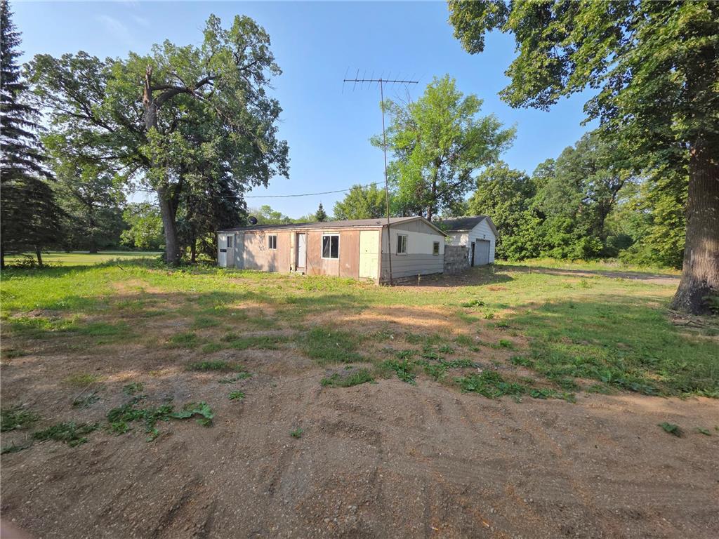 47099 Center Street W East Grand Forks MN 56721 7115181 image24