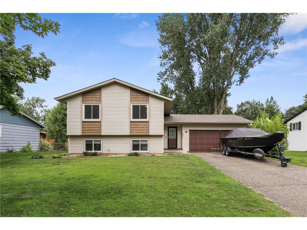 471 105th Avenue NW Coon Rapids MN 55448 6767131 image1