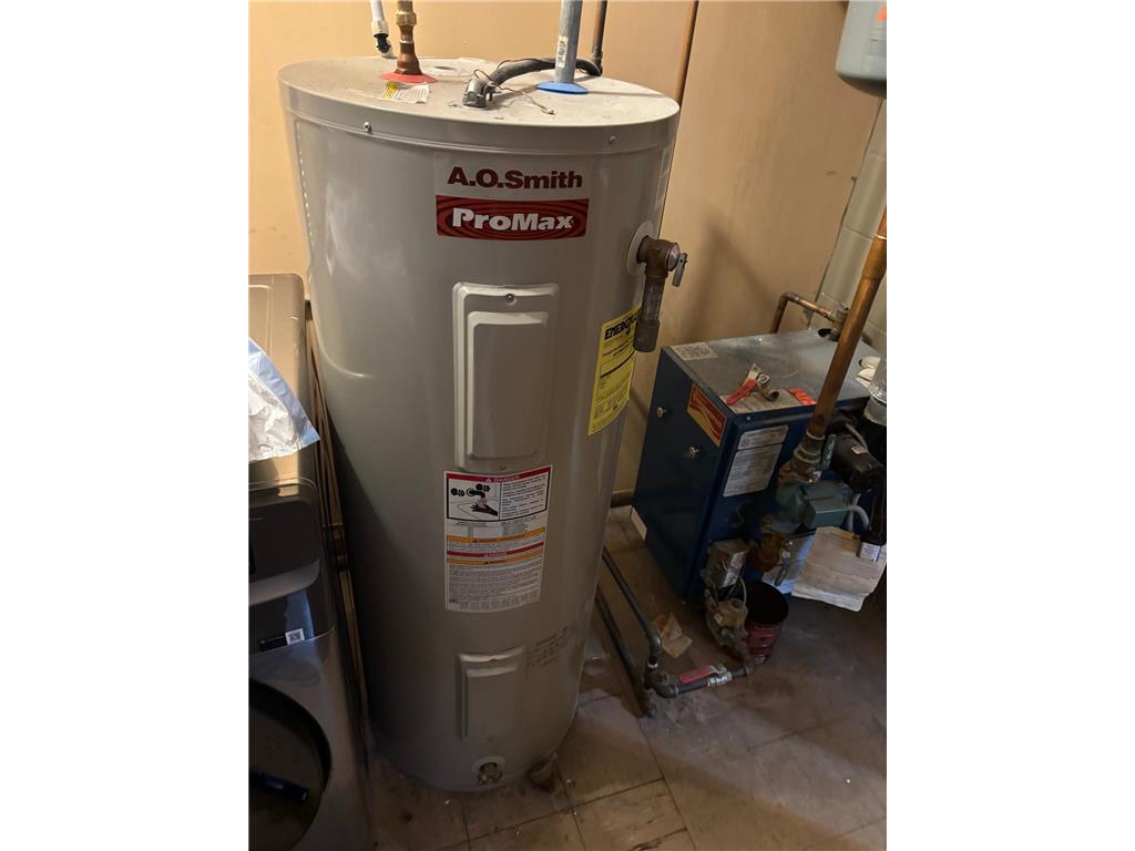 471 1st Avenue SW Glenville MN 56036 6819125 image26