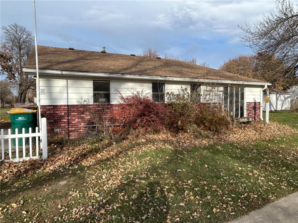 471 1st Avenue SW Glenville MN 56036 6819125 image34