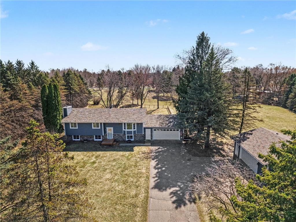 471 McCutcheon Road Hudson WI 54016 7045662 image1