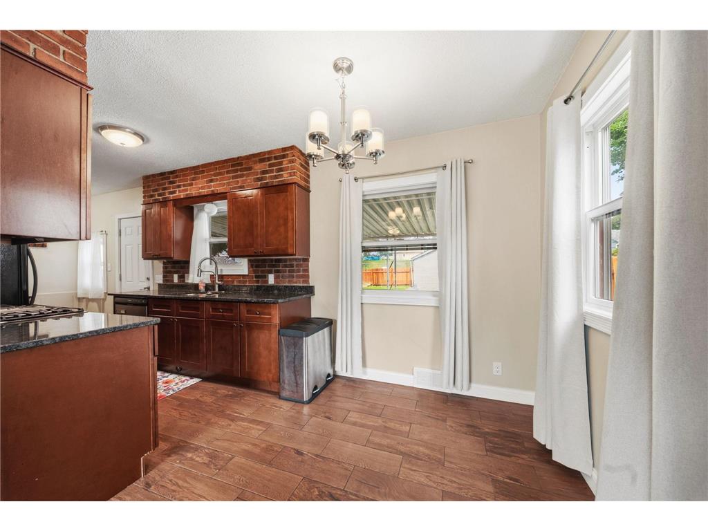 471 White Bear Avenue N Saint Paul MN 55106 7111101 image11
