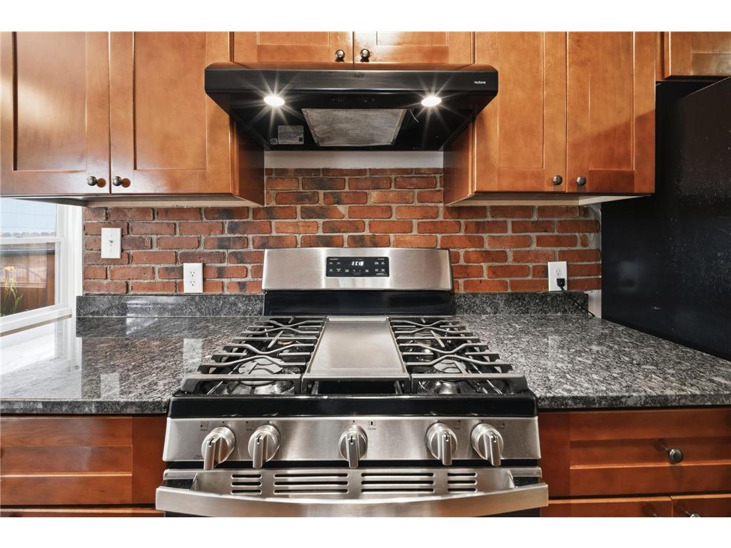 471 White Bear Avenue N Saint Paul MN 55106 7111101 image15