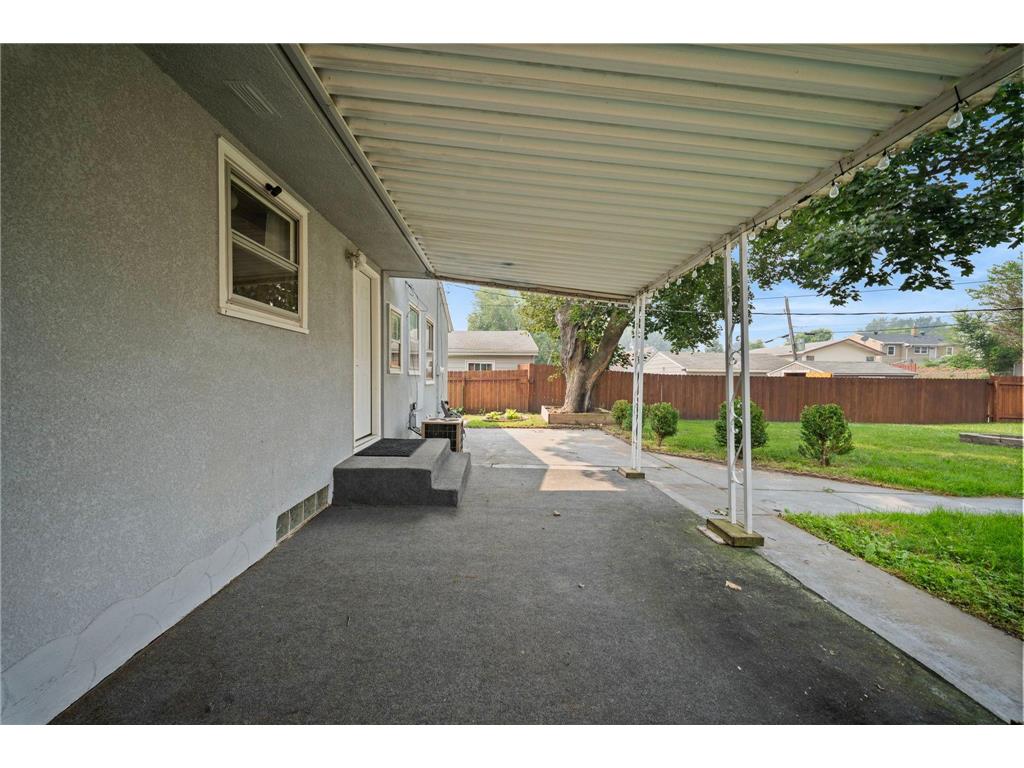 471 White Bear Avenue N Saint Paul MN 55106 7111101 image40
