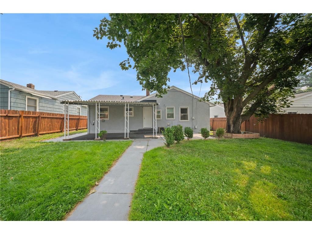 471 White Bear Avenue N Saint Paul MN 55106 7111101 image47