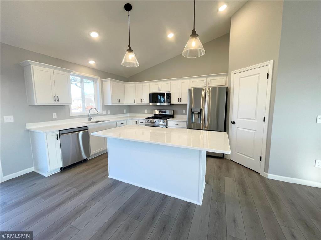 4710 199th Street N Forest Lake MN 55025 6800898 image3